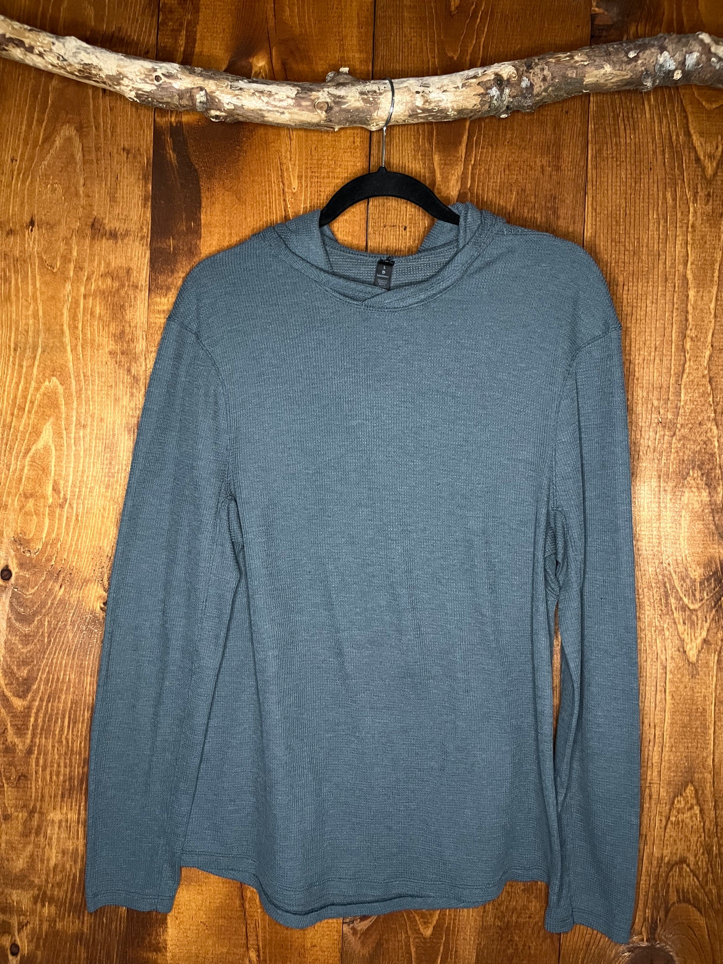 LuLlulemon hooded long sleeve - S