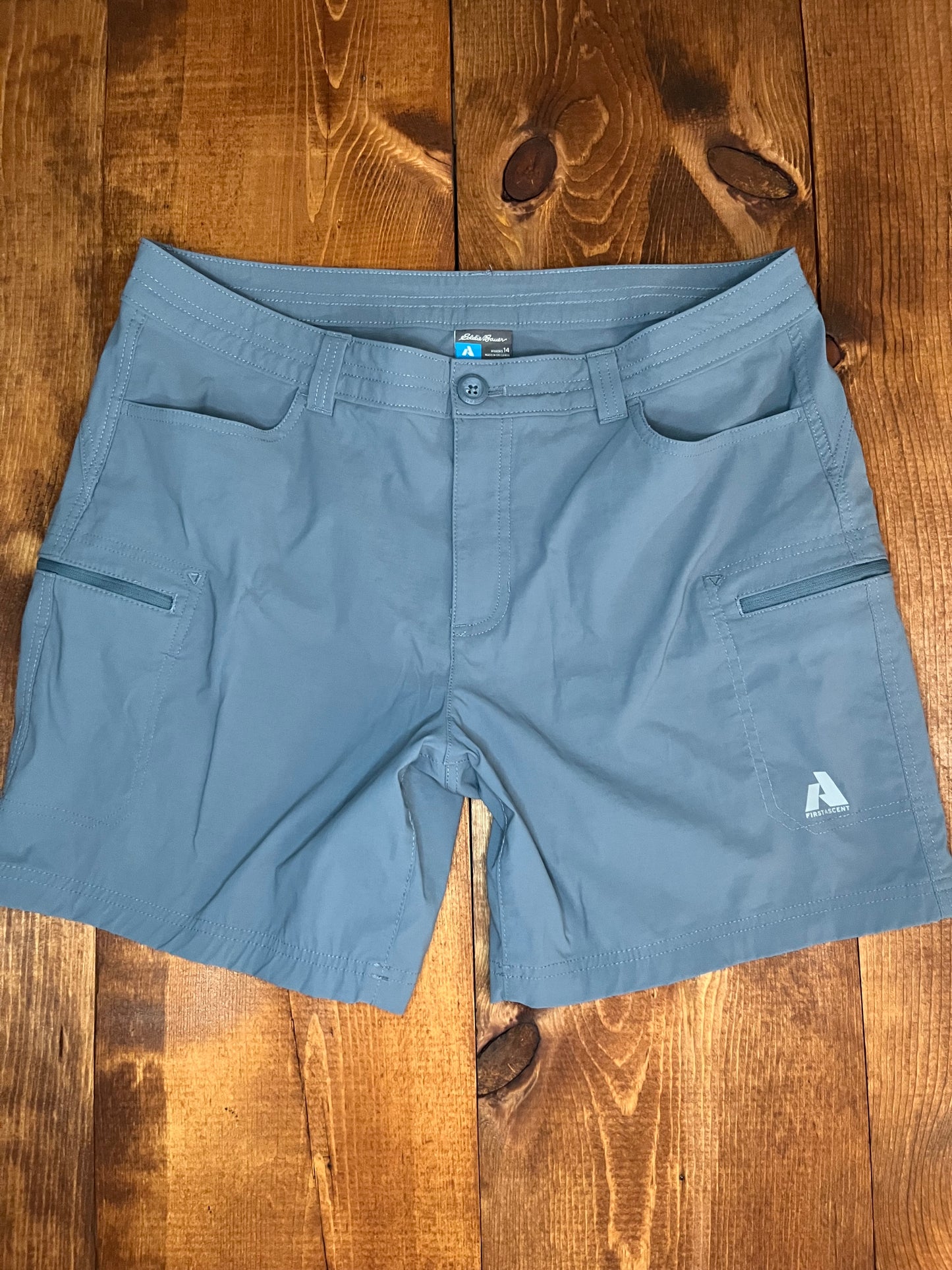 Eddie Bauer First Ascent hiking shorts - 14