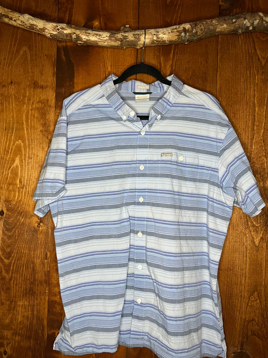 Columbia short sleeve button up - XL