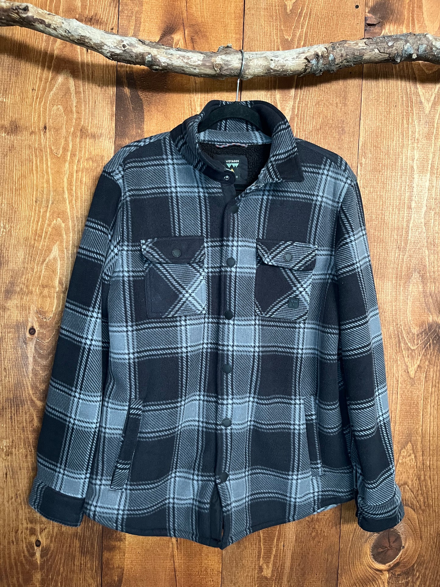 Voyager fleece button up jacket - M