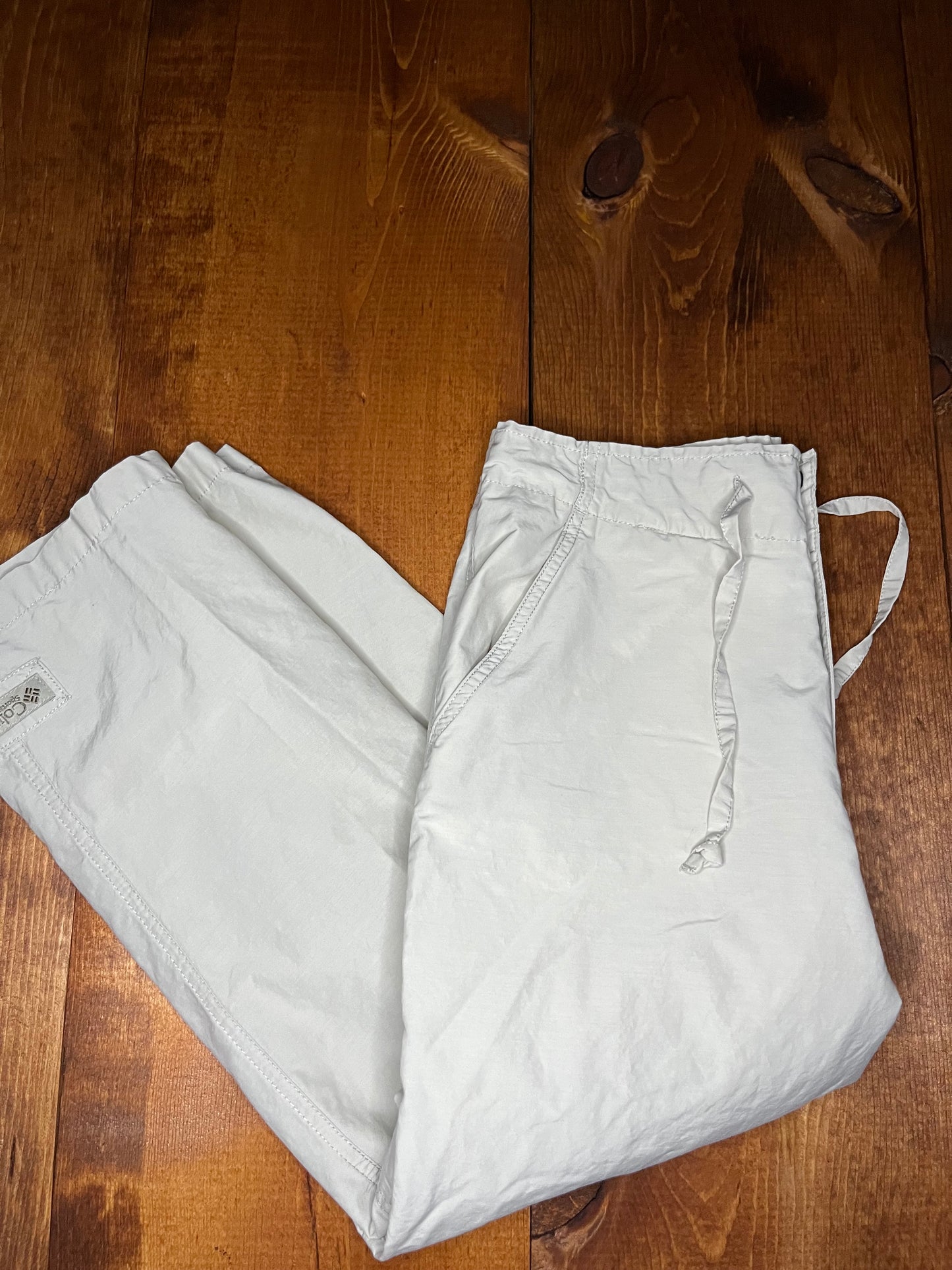 Columbia hiking pants - L